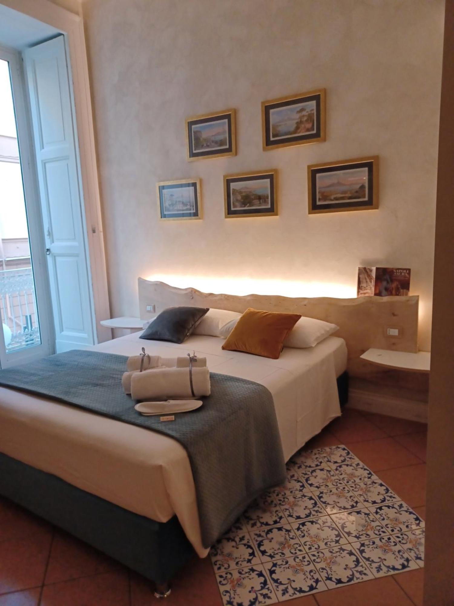 Domus Duomo B&B Napoli Exteriör bild