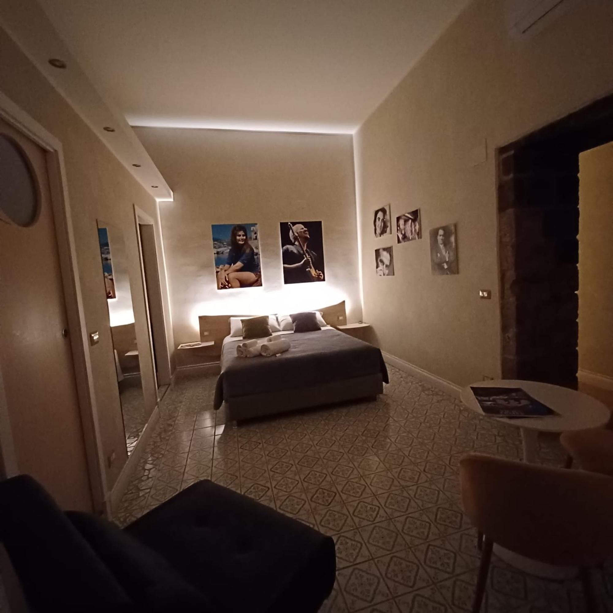 Domus Duomo B&B Napoli Exteriör bild