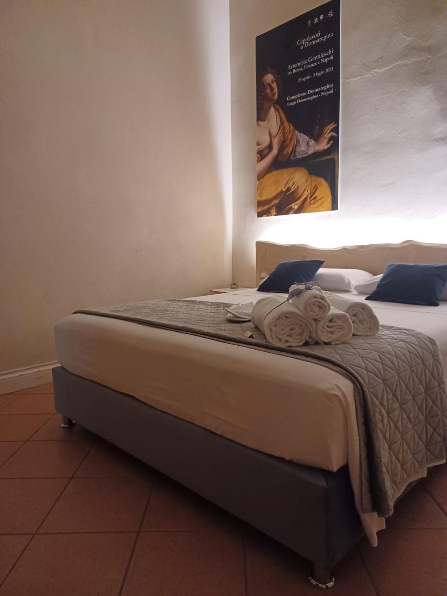 Domus Duomo B&B Napoli Exteriör bild